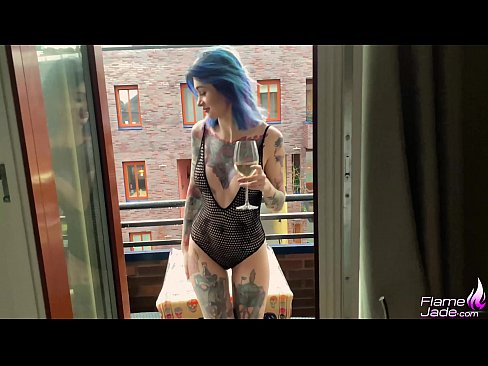 ❤️ 途方もない女の子がガブガブとしゃぶり、広い空の下で情熱的にファックする ❌ at porn ja.vegasservice.ru ❌️❤